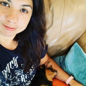 Meet your Posher, Deanna